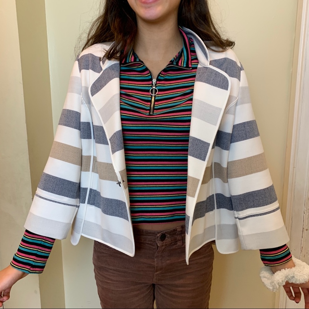 Chicos Size 0/small/4 Blue Stripped Jacket Blazer